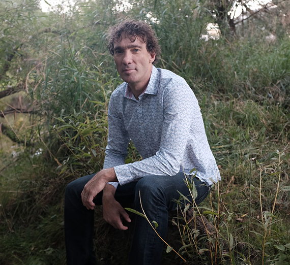 Students taking samples for lab research from a Northwest lake. 